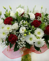 Подарки к Новому году от цветочного магазина в Петах Тикве «ОМАНУТ БЭПЕРАХ»