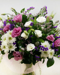 Подарки к Новому году от цветочного магазина в Петах Тикве «ОМАНУТ БЭПЕРАХ»