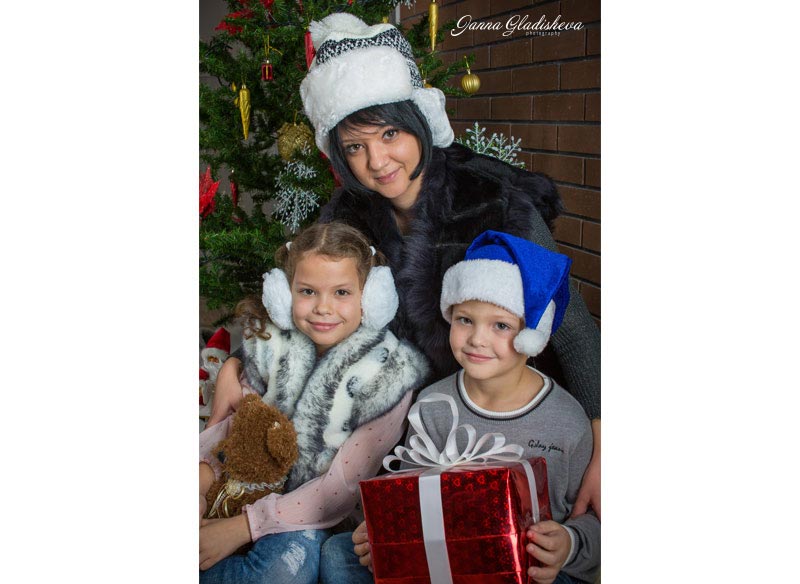 Семейная и детская Новогодняя фотосъемка в студии